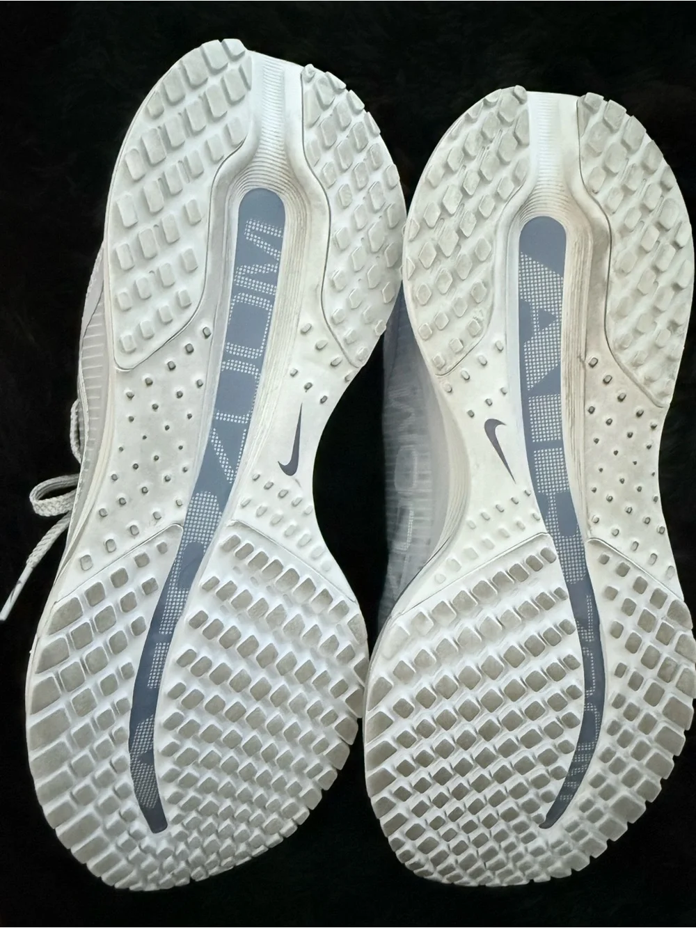 Nike women running